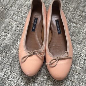 Margaux light pink 7.5 gently used